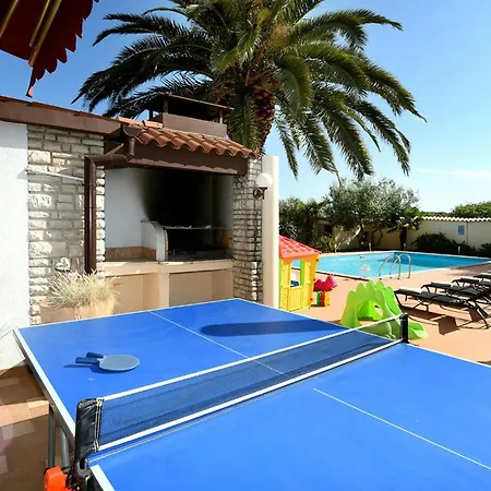 Gorgeous In Vikendica Pula