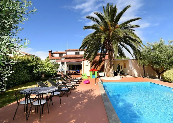 Feriehus Gorgeous In Pula